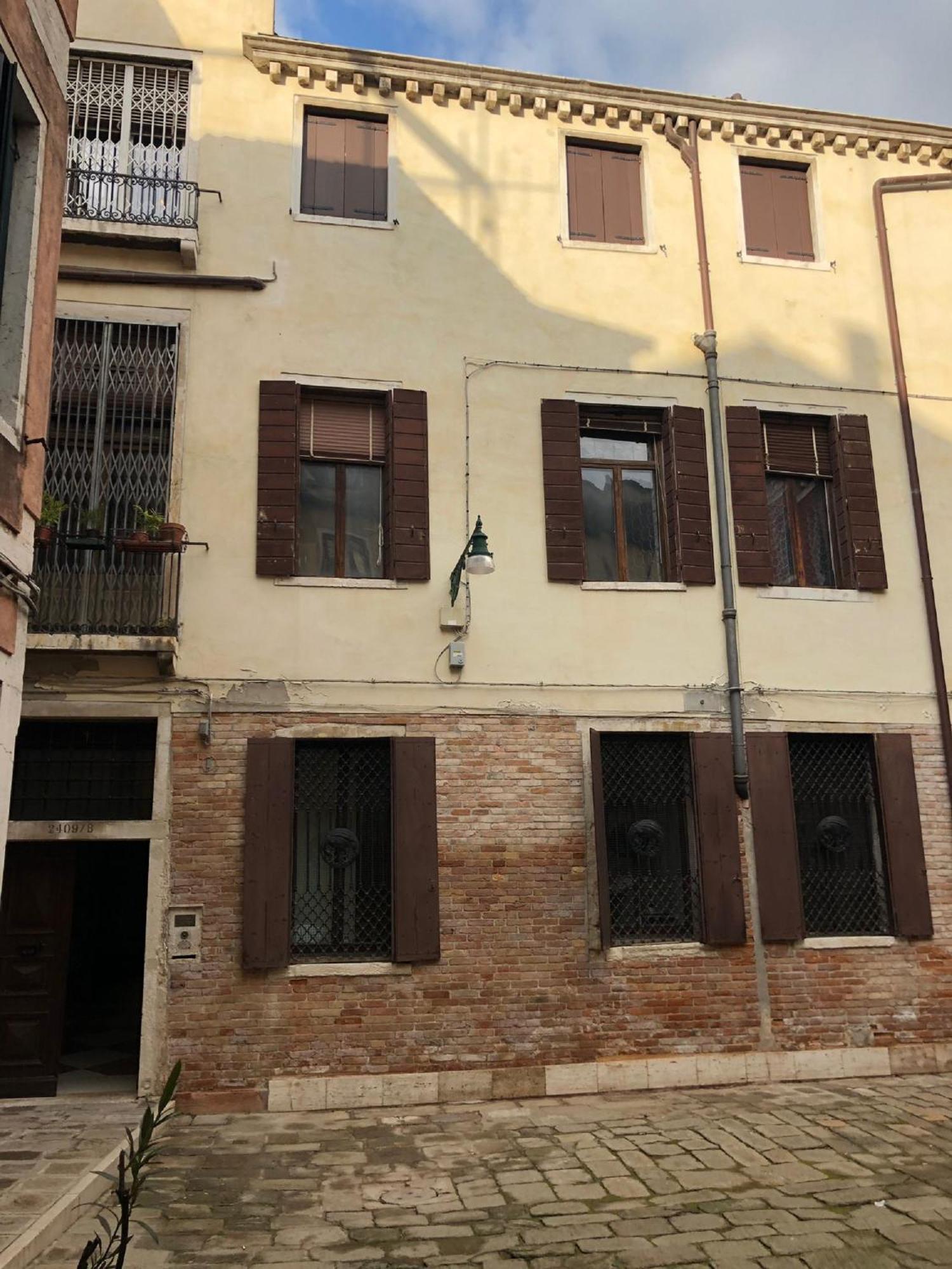 Foresteria Sociale Venice San Marco By New Generation Hostel Exterior photo